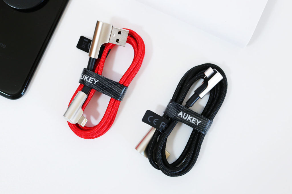 AUKEY CB-AL04 90 Degree USB-A to Lightning Data Cable 1M